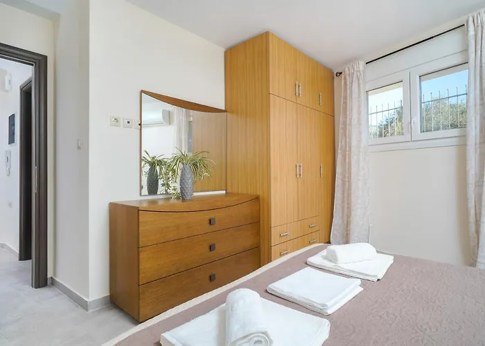 Syka Thassos - Down Floor