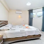 Syka Thassos - Down Floor 아파트 *