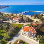 Syka Thassos - Down Floor 아파트 *