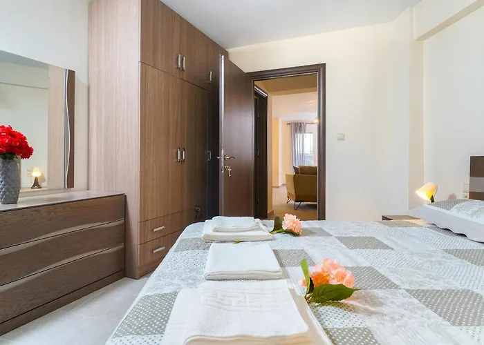 Syka Thassos - Down Floor * Skala Rachoni (Thasos)